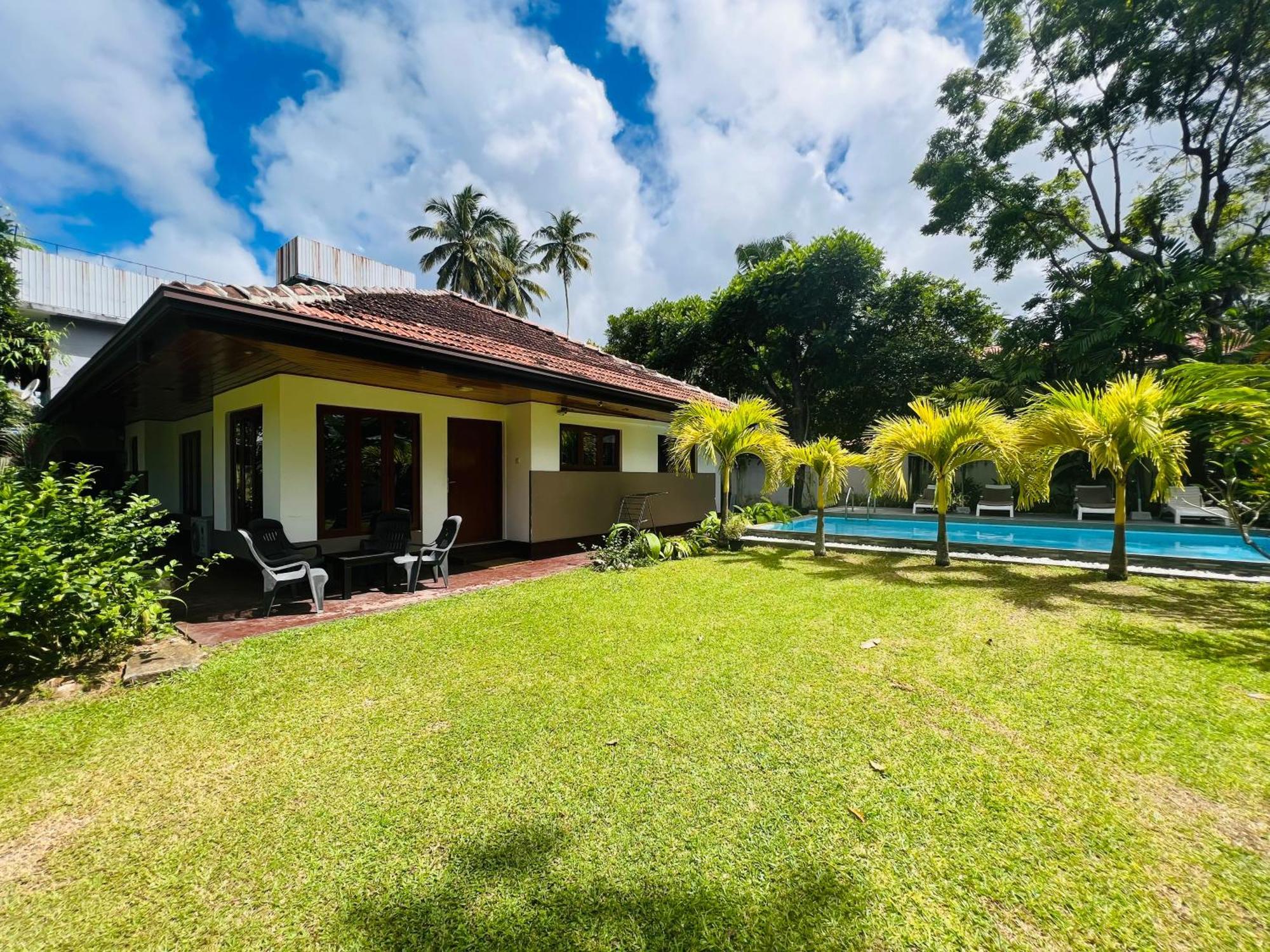 Jaya Villa Hikkaduwa Ngoại thất bức ảnh