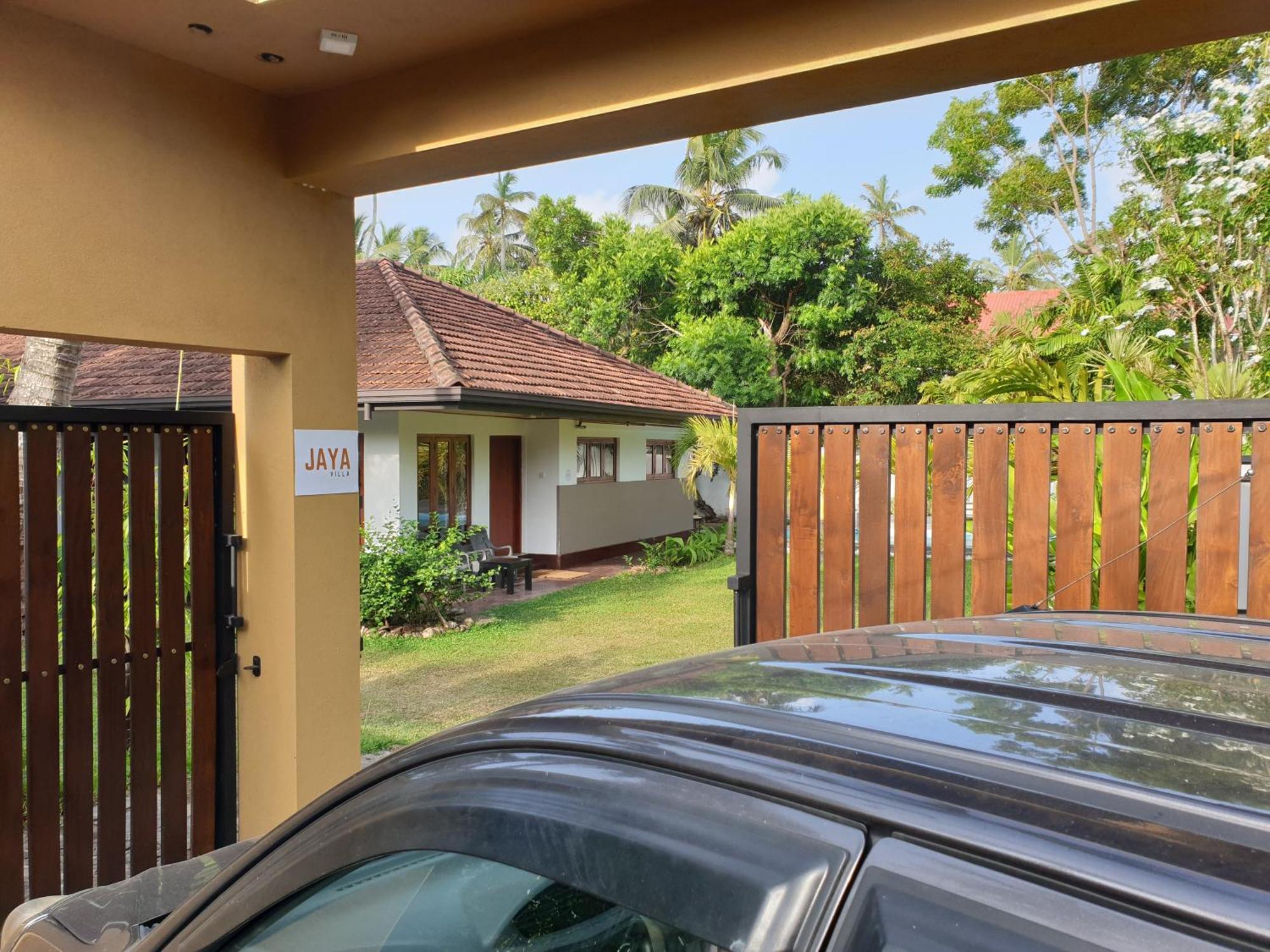 Jaya Villa Hikkaduwa Ngoại thất bức ảnh